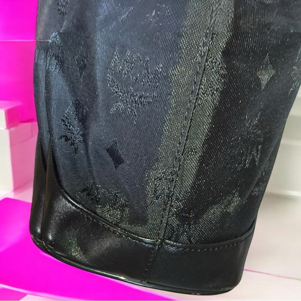 MCM Black and Gold Tote Bag - Picture 4 of 8